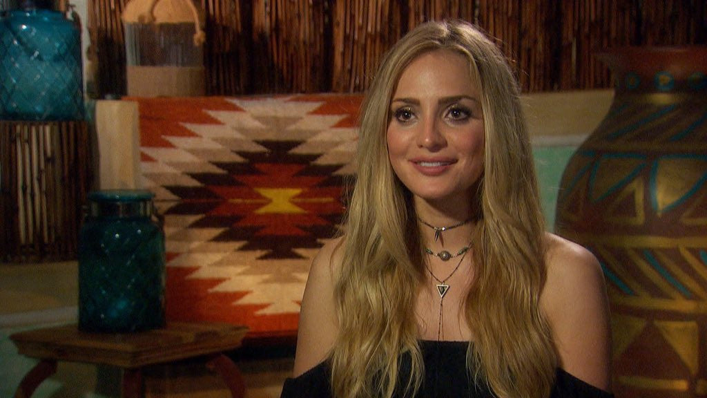 Leah Block Wearing Stacy Sterling Pieces On "Bachelor in Paradise"