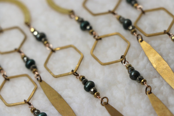 What Dreams May Come Earrings-Charcoal Pearl